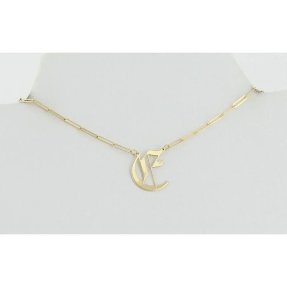 14k Yellow Gold Letter E Gothic Cursive E Necklace 18" Chain - Picture 5 of 9